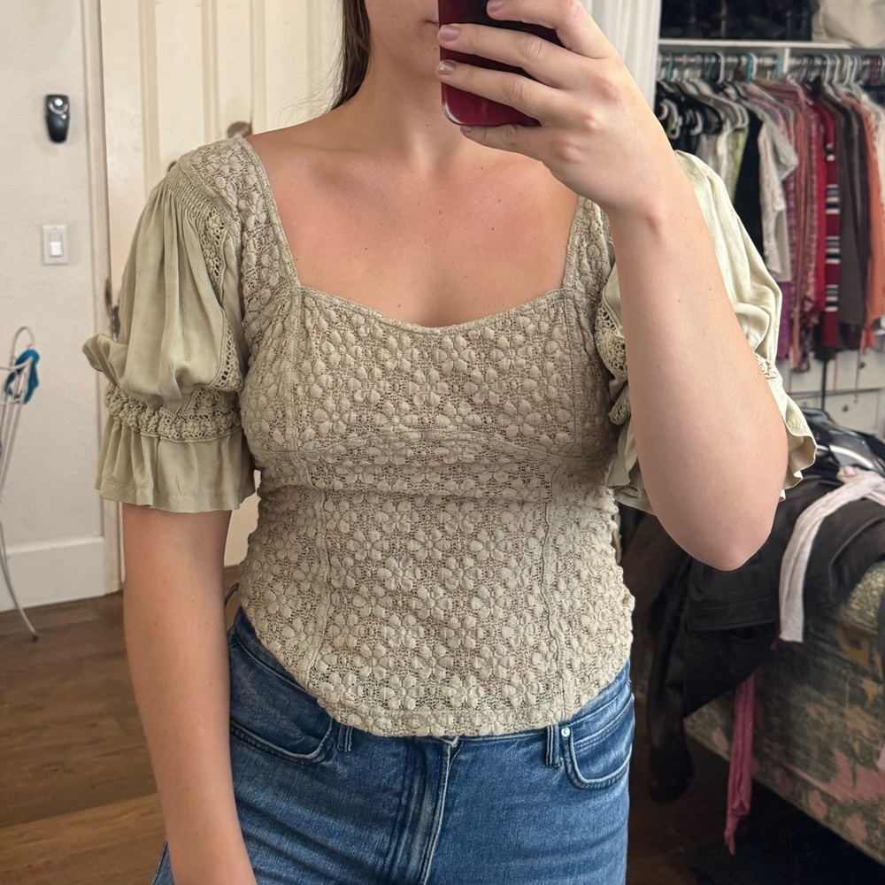 Free people  green Puff Sleeve Top